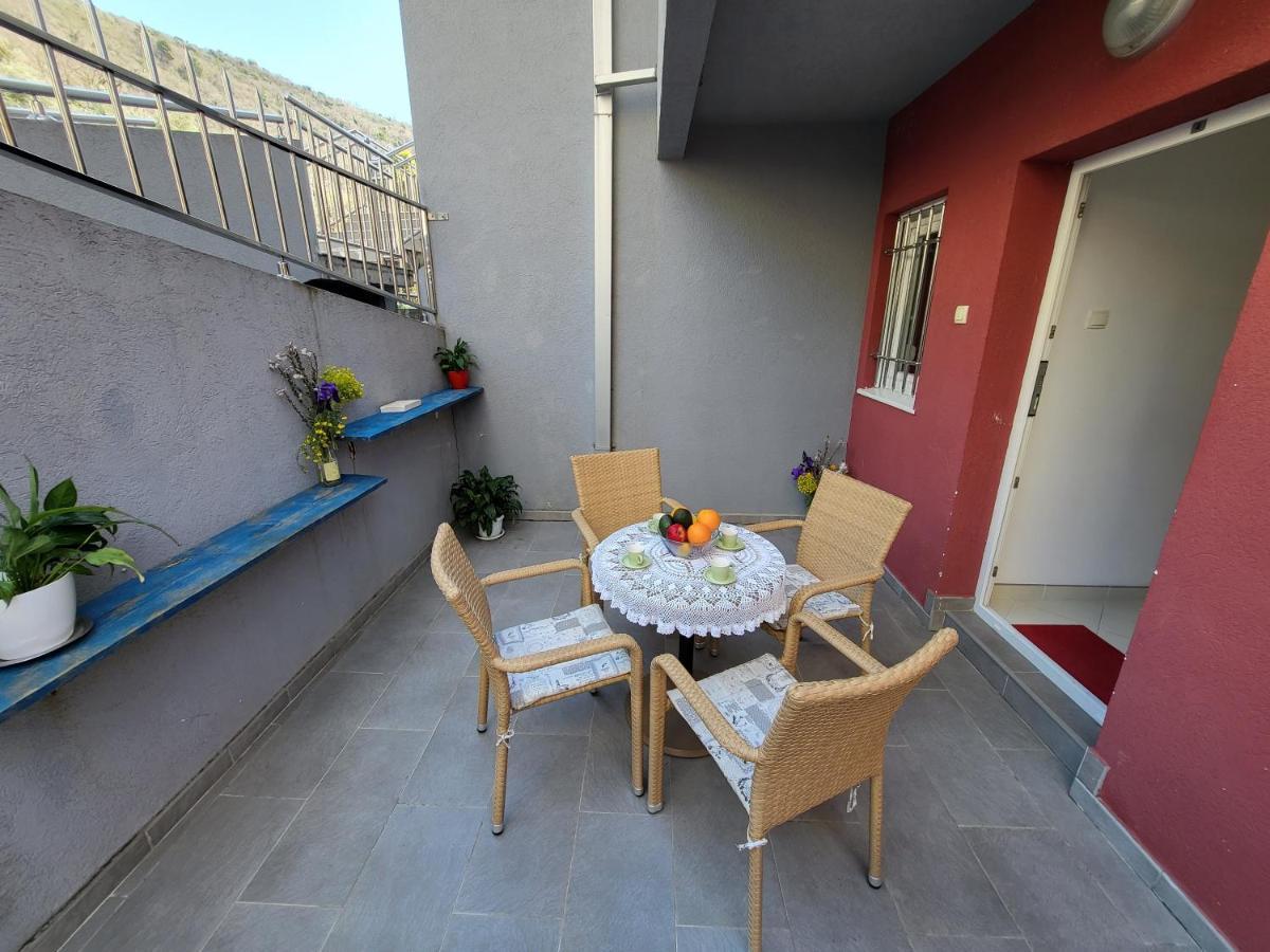 Apartment Rachel Petrovac Екстериор снимка