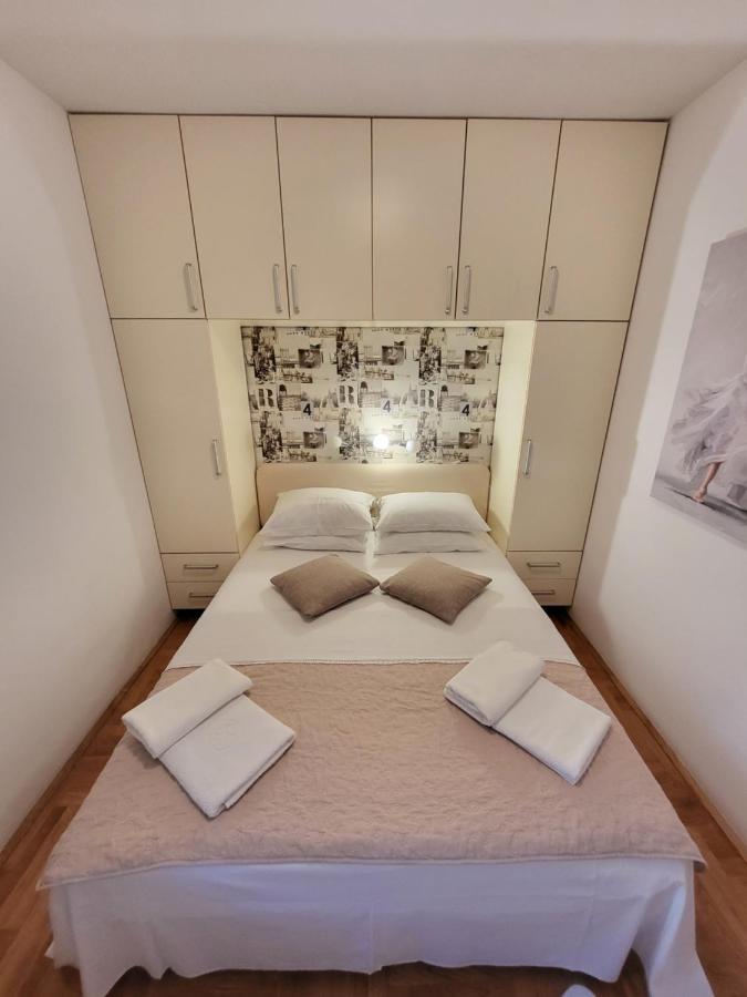 Apartment Rachel Petrovac Екстериор снимка